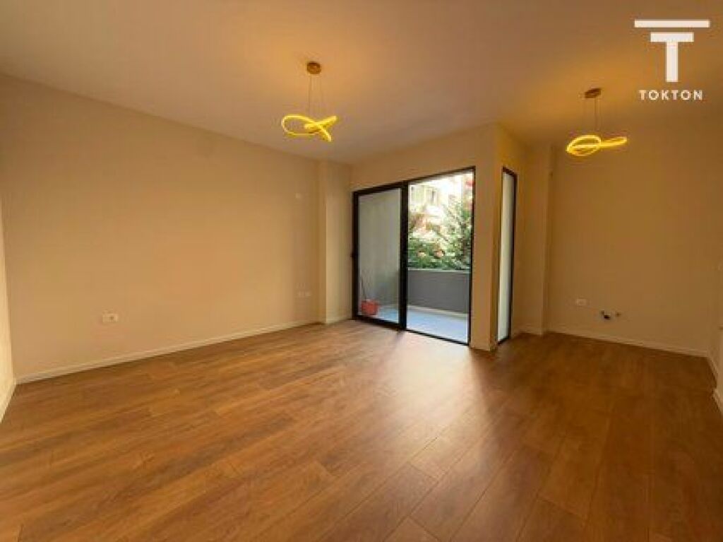 IN VENDITA, APPARTAMENTO 1+1, ASTIR, TIRANA