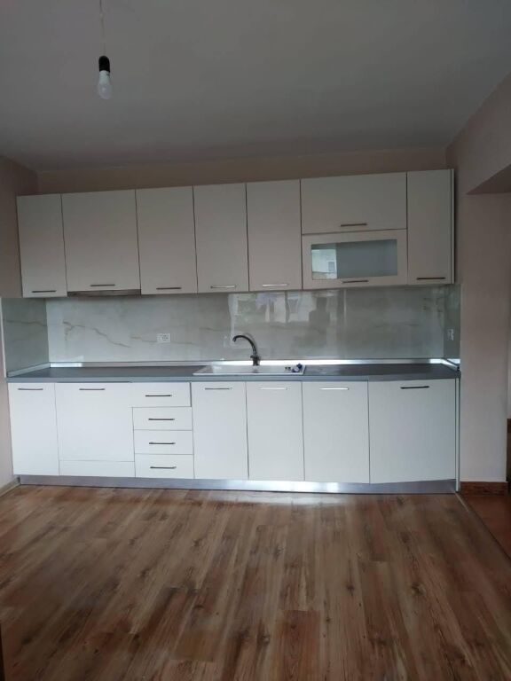 🏡Affittasi appartamento 1+1  📍21 Dhjetori,Tirana 💶550€/mese (trattabile)  