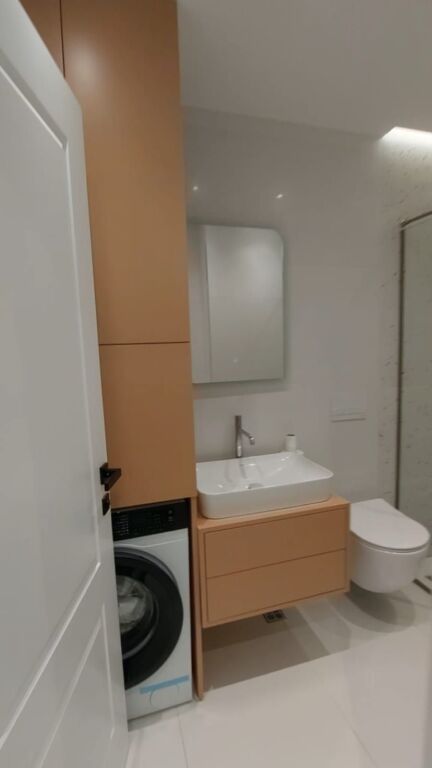 Qera | Apartament 1 + 1 | Rruga 5 Maji | 500 €/muaj