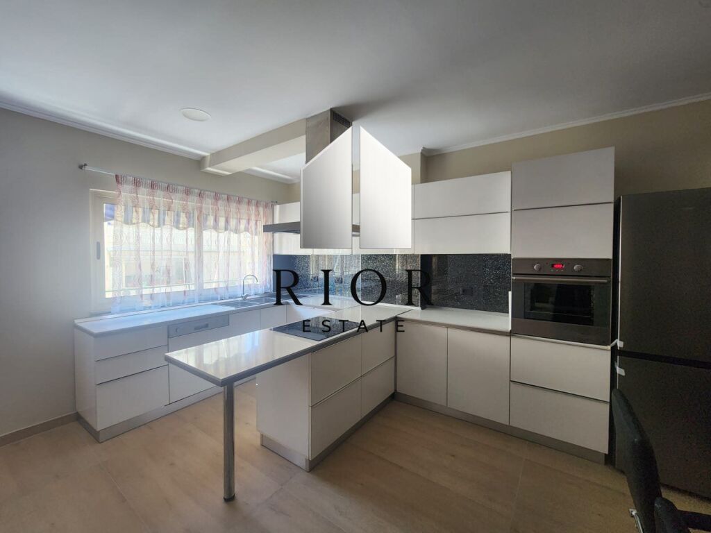 Qera | Apartament 2 + 1 | Komuna e Parisit | 800 €/Muaj