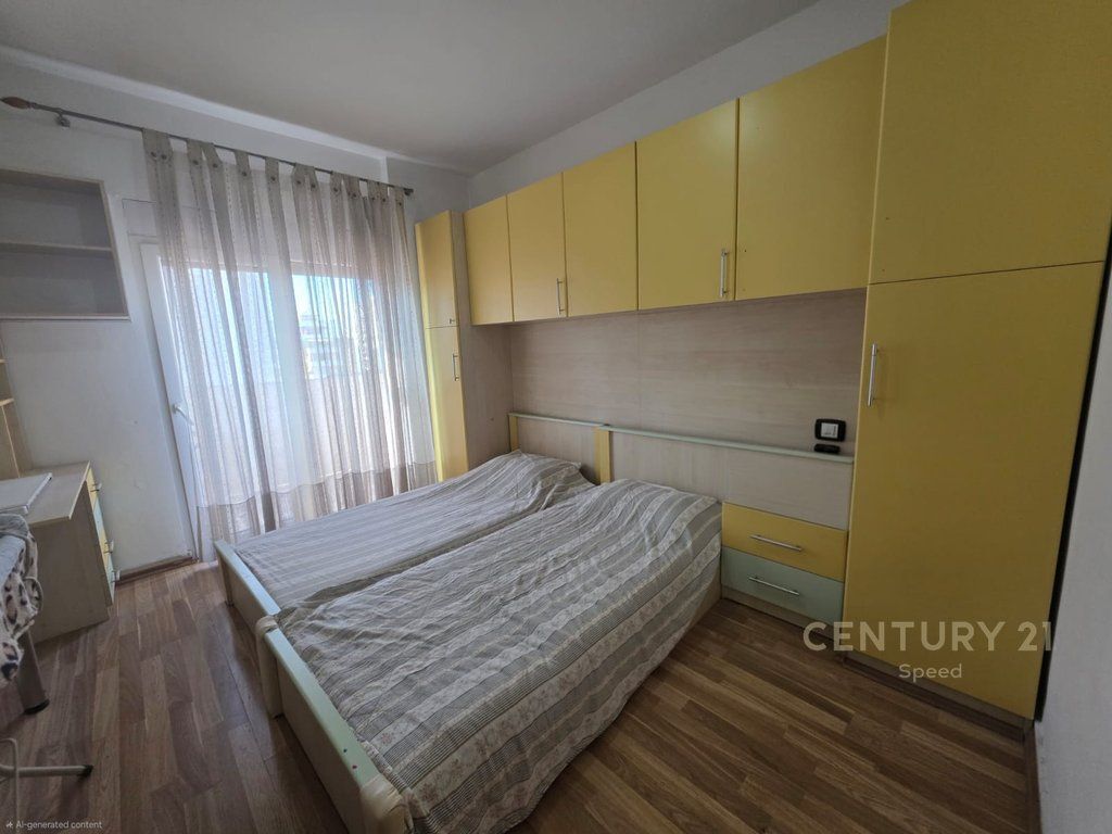 JEPET APARTAMEN 2+1+2 ME QIRA TE 21 DHJETORI!!!