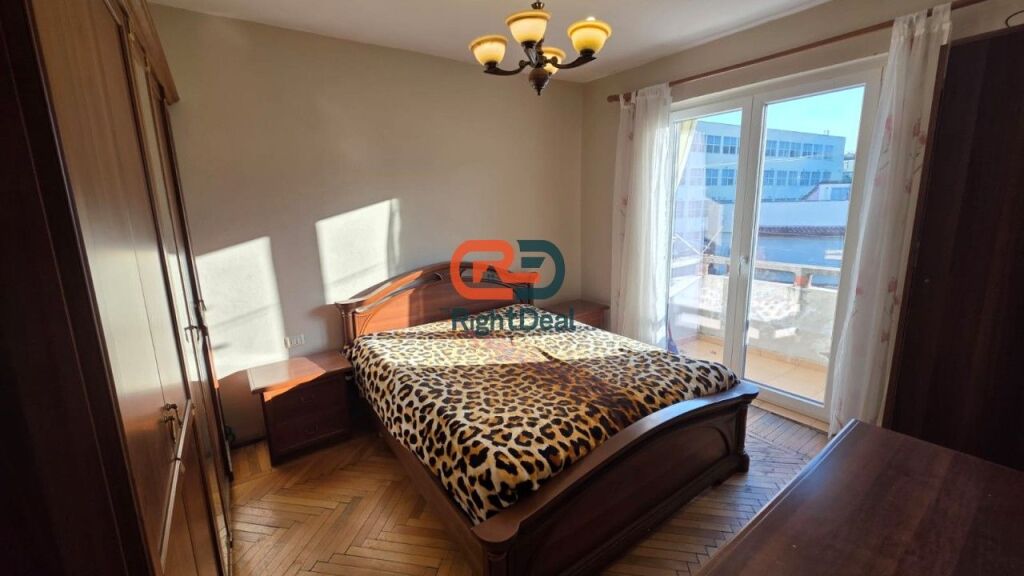 Tek Vasil Shanto, Shitet Super Apartament 2+1, Ideal Per Banim Dhe Per Investim !!!