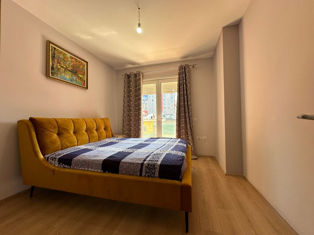 APARTAMENT 1+1 PER QIRA NE UNAZEN E RE,Astir !!