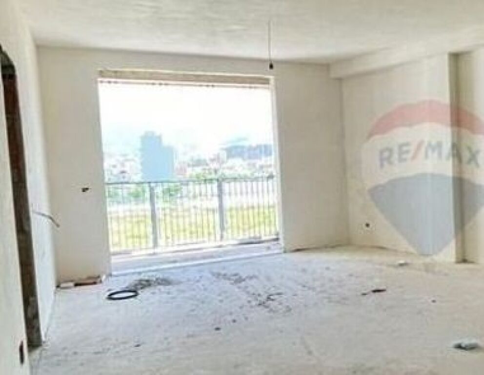 Apartament - Për Shitje - Bulevardi i Ri, Tiranë