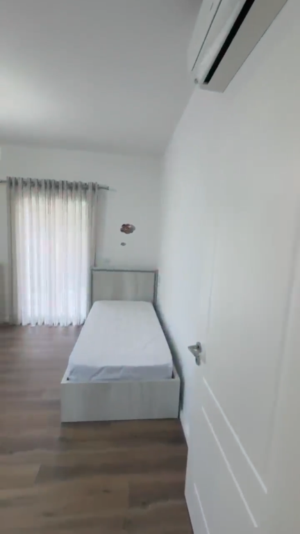 Apartment 2+1+parking space for rent Near the Botanical Garden !