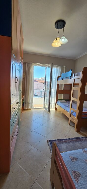 APARTAMENT 2+1, JEPET EDHE PER ARBNB!