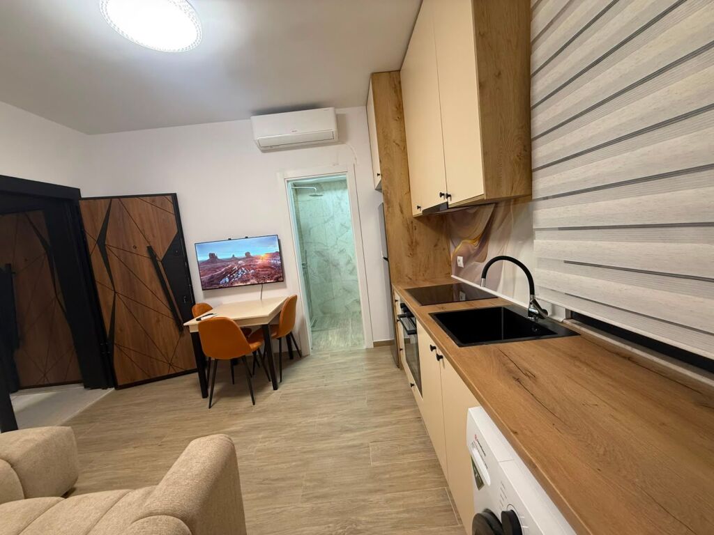 🏢In the 5 Maj area, a 1+1 furnished apartment is for rent. 52,000 Leke