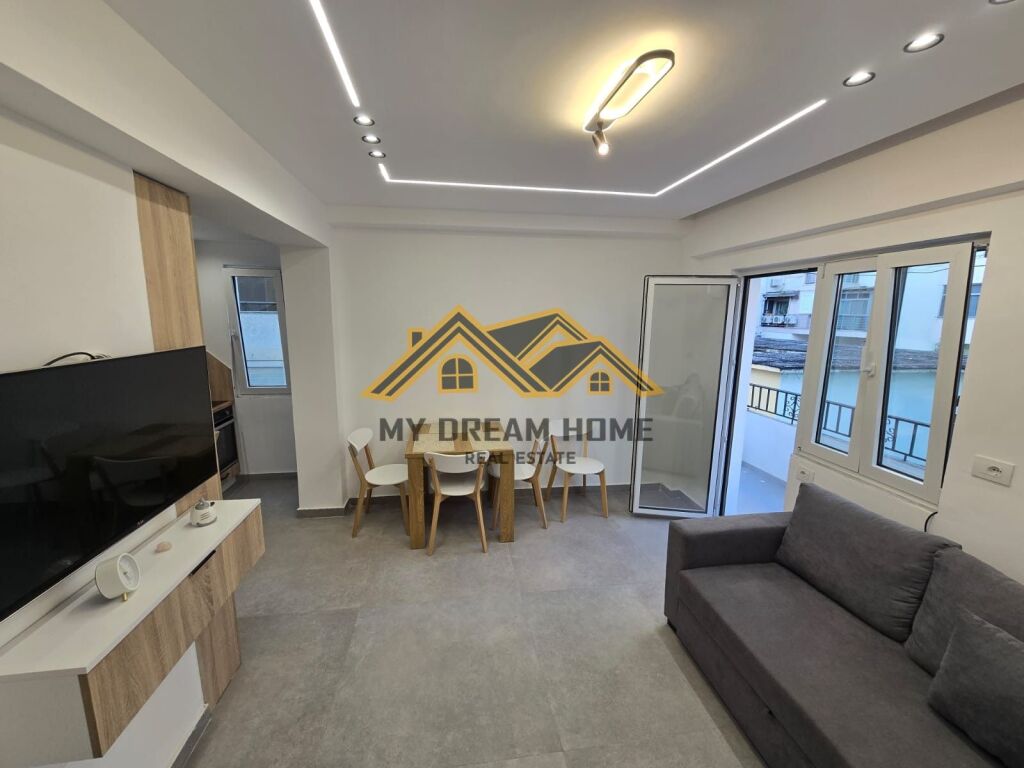 Apartament Me Qera 2+1 Durres!