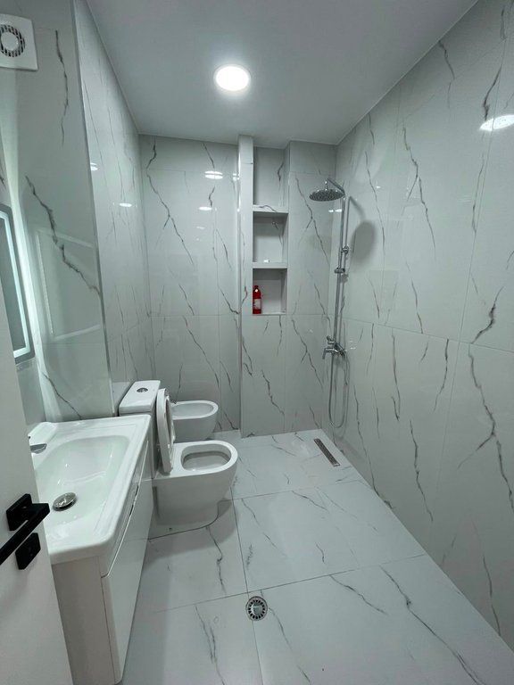 Appartamento 1+1, 21 Dhjetori, Tirane