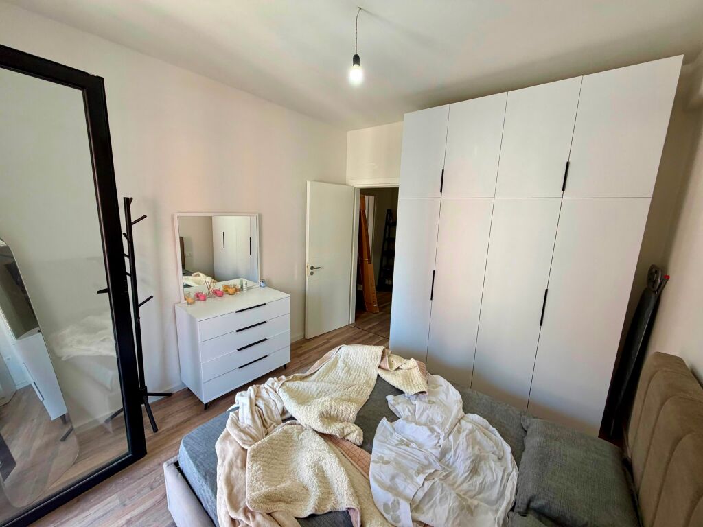 📣 FOR SALE Apartment 1+1 📍 Urban Gate Complex, Astir ✨   🏢 New Building (Mortgage Process)  🪜 6th Floor (With Elevator)  📐 Area 70 m2  🛋️ Fully Furnished   💶 Price 105,000 Euro