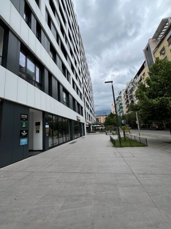 🏢 Commercial Space for Sale – Square 21 Complex🔥