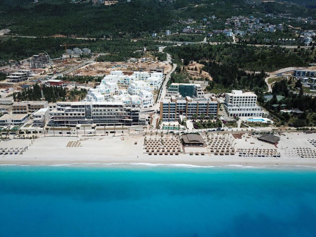 Appartamento 1+1 in vendita con vista mare + parcheggio a Sofo Duni Dhermi