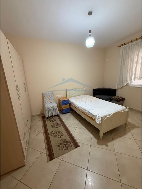 Qera, Apartament 3+1+2, Ferit Xhajko, Tirane .