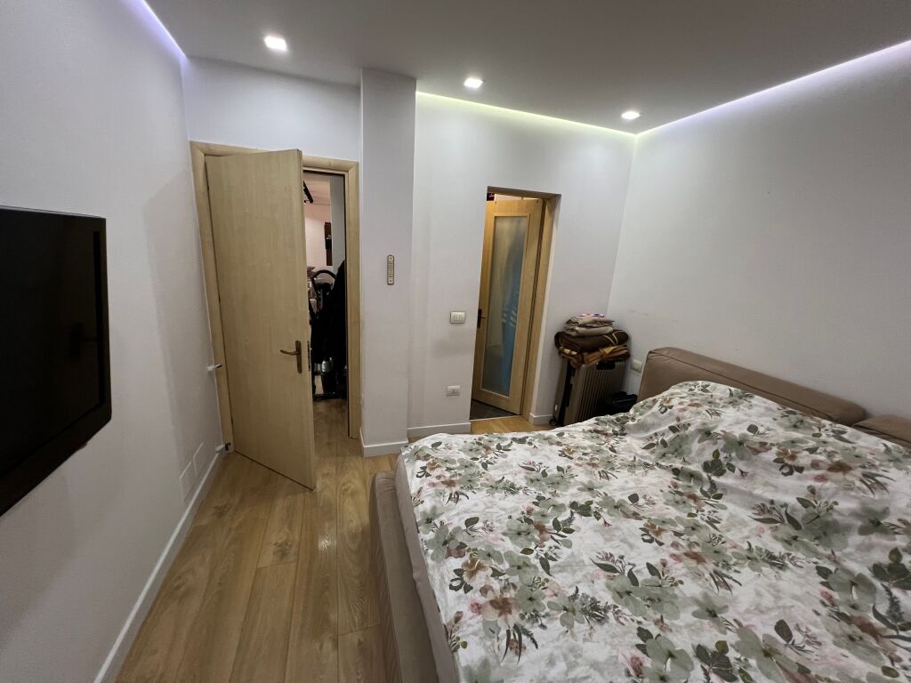 Vendesi Appartamento 2+1+2 +veranda, Yzberisht