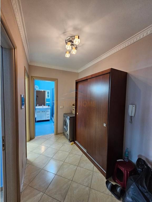 Rent, Apartment 2+1+2 +Parking Spot, Jordan Misja Street, Tirana.