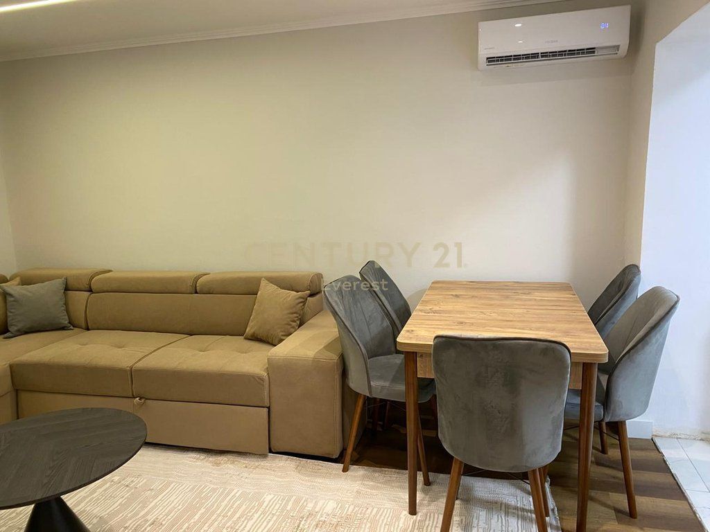 QENDER, APARTAMENT 2+1 PER QIRA everest146567
