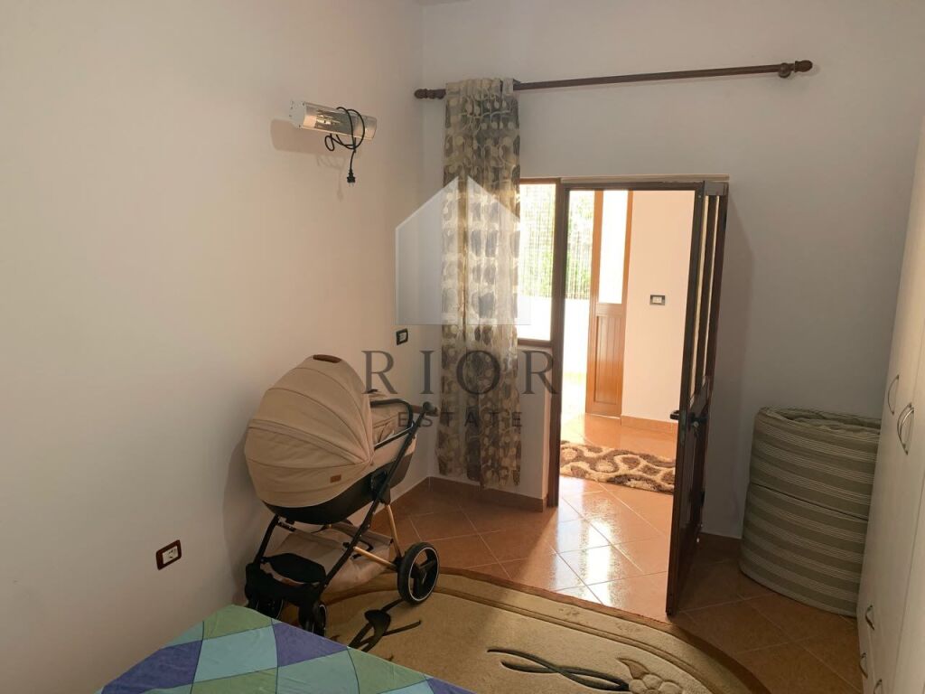 Affitto | Appartamento 2 + 1 | Via Siri Kodra | 500 €/Mese