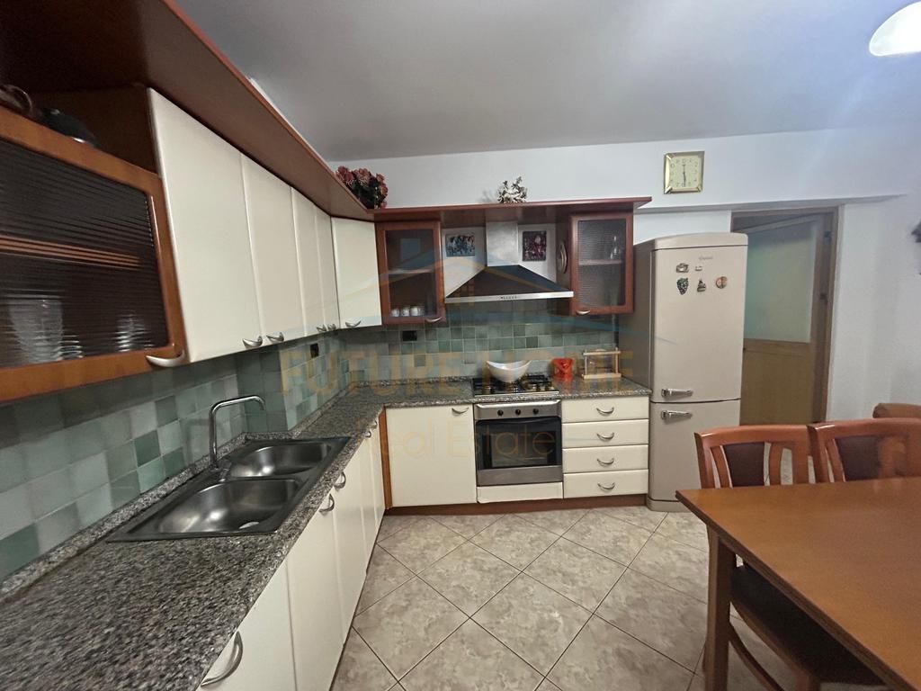 Qera, Apartament 2+1, Spitali, Durrës