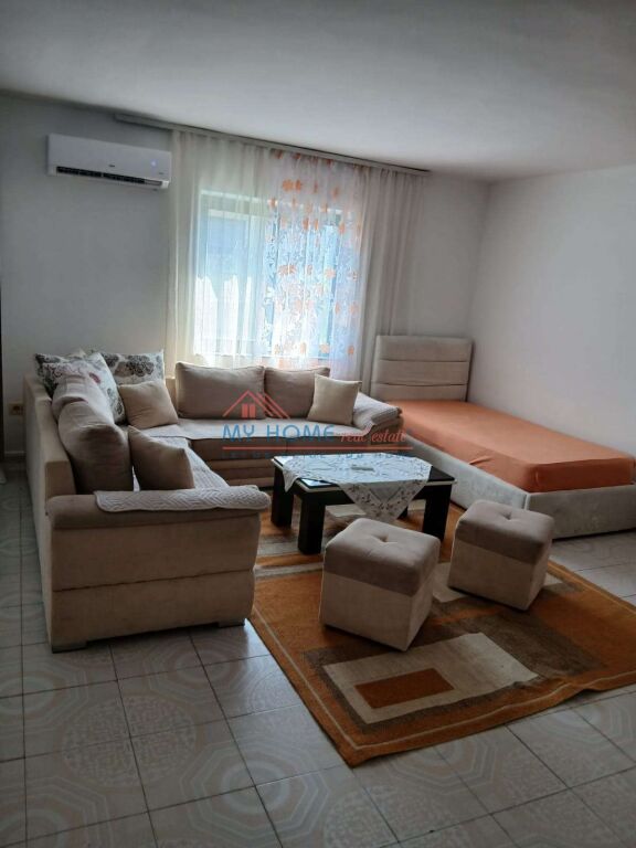 Apartament 1+1 me Qira tek Vasil Shanto Tirane