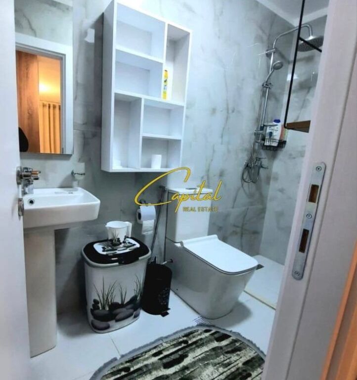 VENDESI MONOLOCALE 34 M2 ALI DEMI 80.000 EURO IN VENDITA
