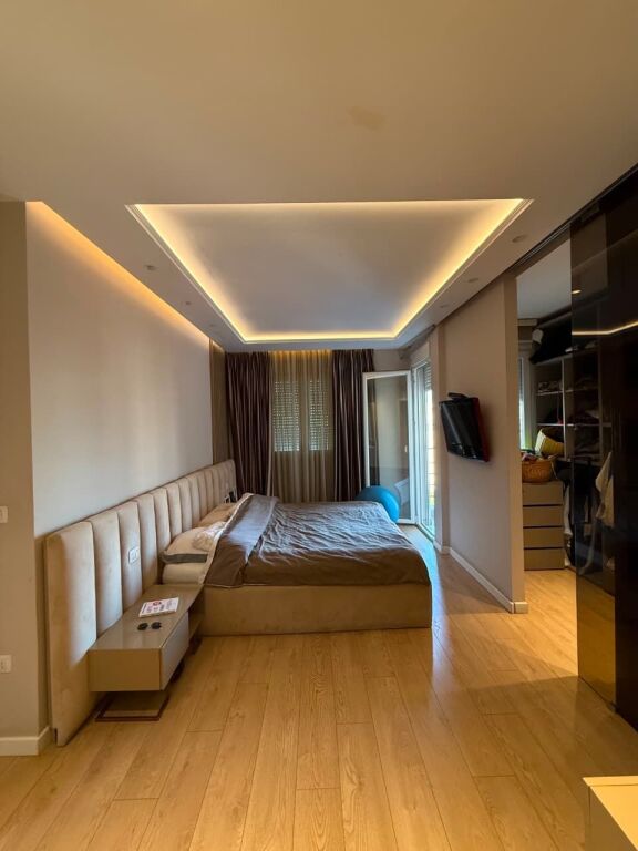 Apartament ne shitje, 3+1+2 ne shitje prane shkolles “Mihal Grameno” Tirane