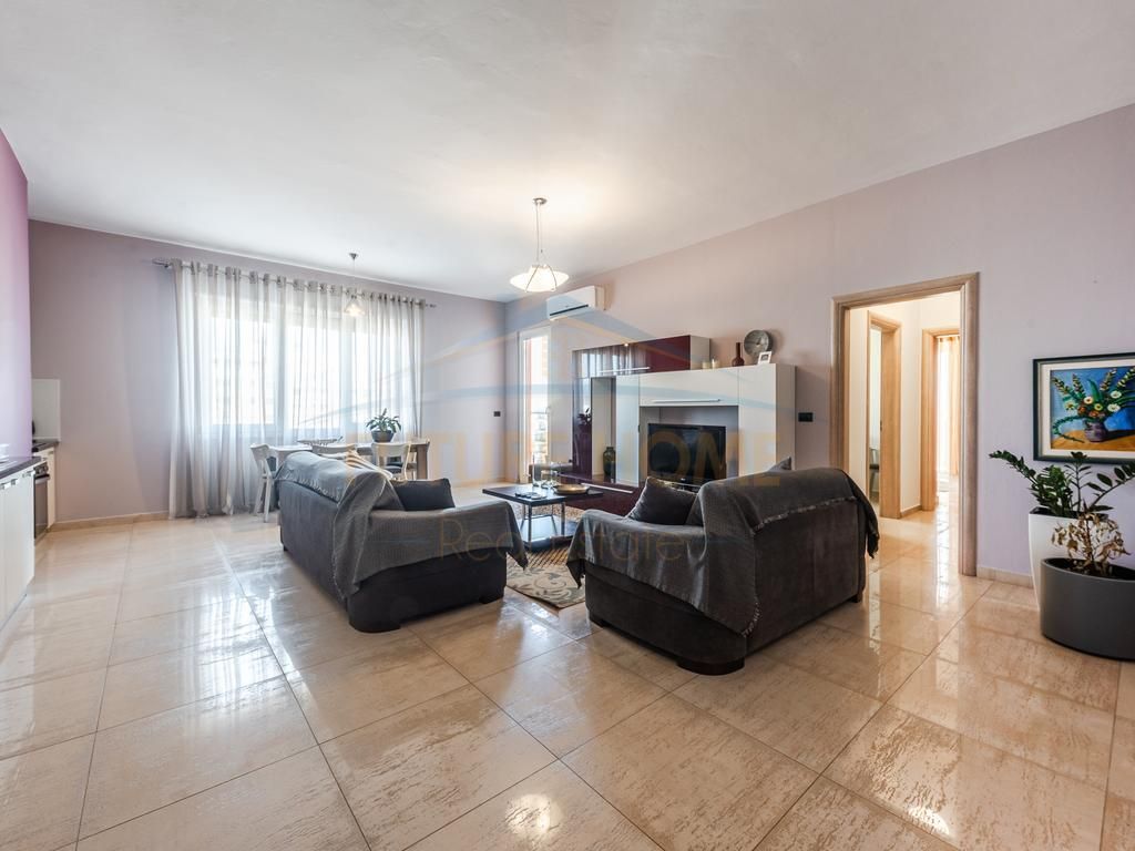Qera, Apartament 2+1, Bashkia, Durres
