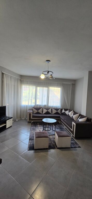 APARTAMENT 1+1, PRANE KOPSHTIT BOTANIK