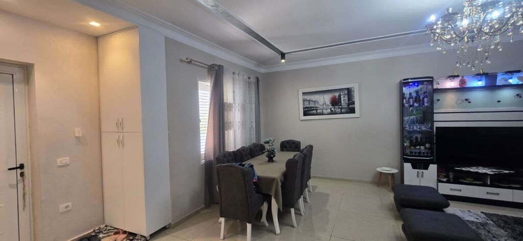 Qera | Vilë | Baldushk |1500 €/muaj