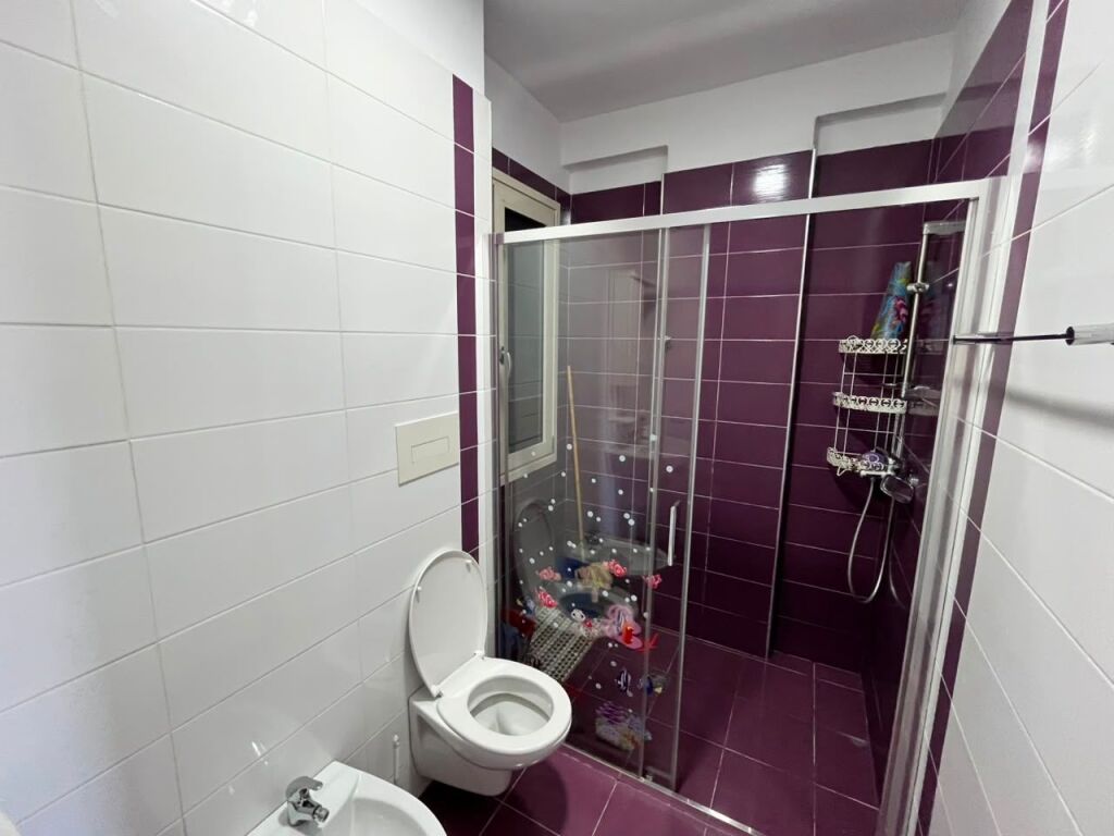 Qera Apartament 2+1+2 Tualete + depo