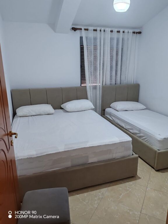 Apartament 1+1 me qera ne 5 Maj prane Concordit