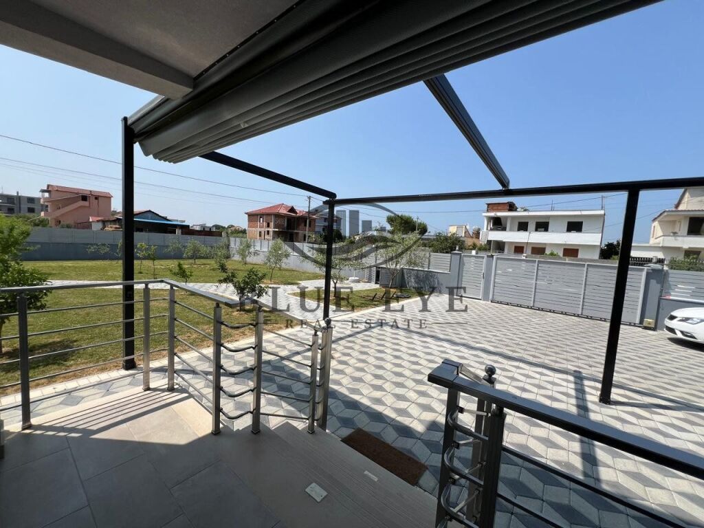 Villa su 2 Piani in Vendita a Xhafzotaj, Durres!