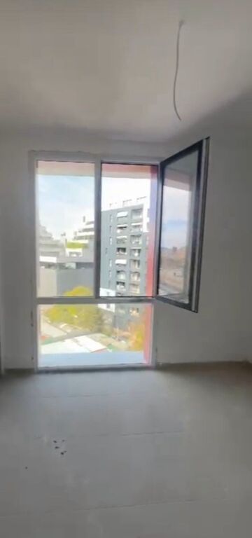 Qera | Ambjent Biznesi | Farmacia 10 | 900 €/muaj