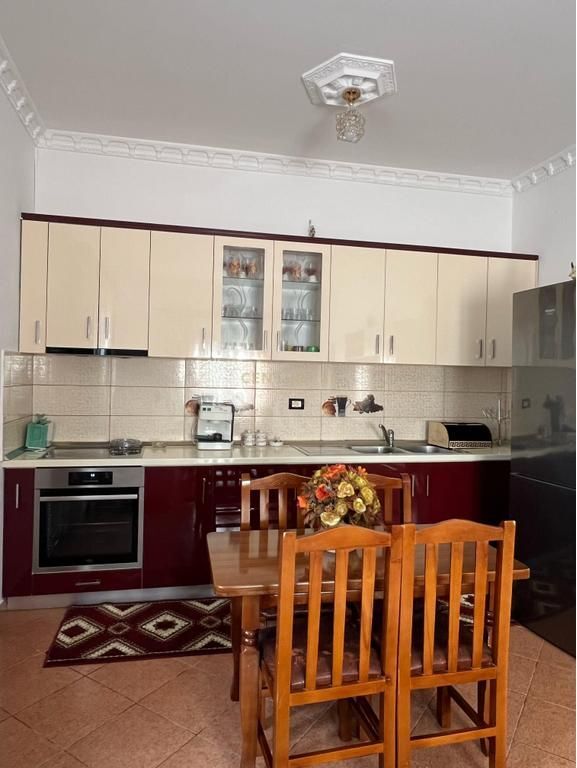 2+1 FOR RENT - SIRI KODRA STREET, BETWEEN 5 MAJI STREET AND THE ELECTRIC SUBSTATION,