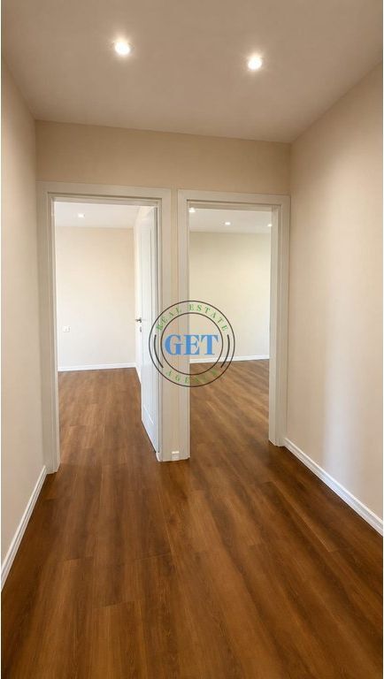 Shitet Apartament 2+1 | Lagjja 16, Durrës