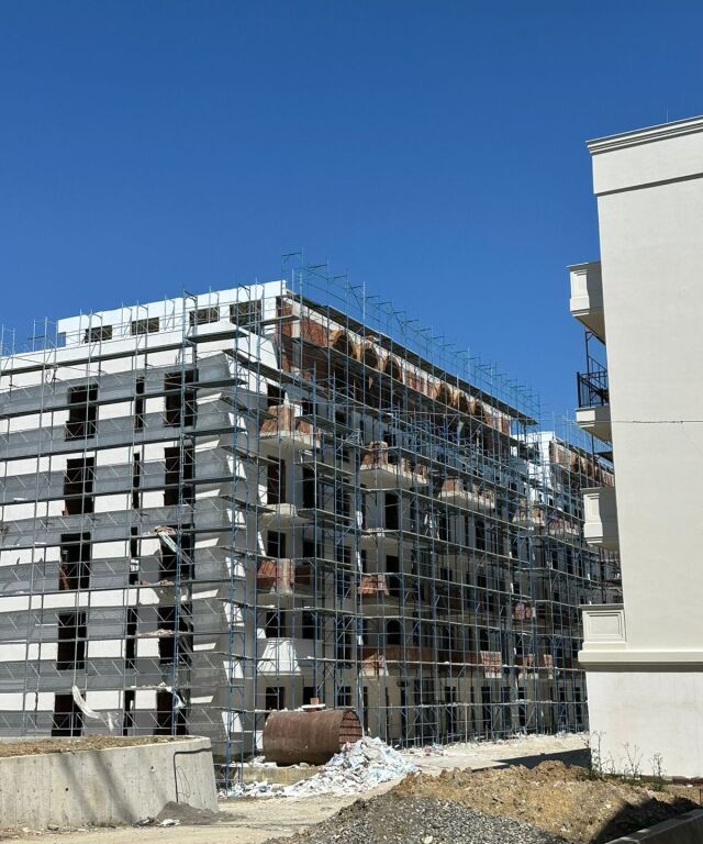 📌 Vendesi Appartamento 2+1+2 – Tirana Cielo