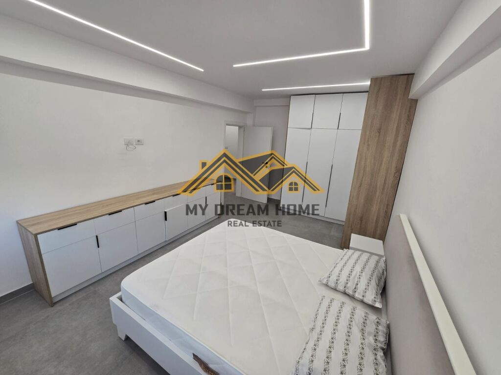 Apartament Me Qera 2+1 Durres!