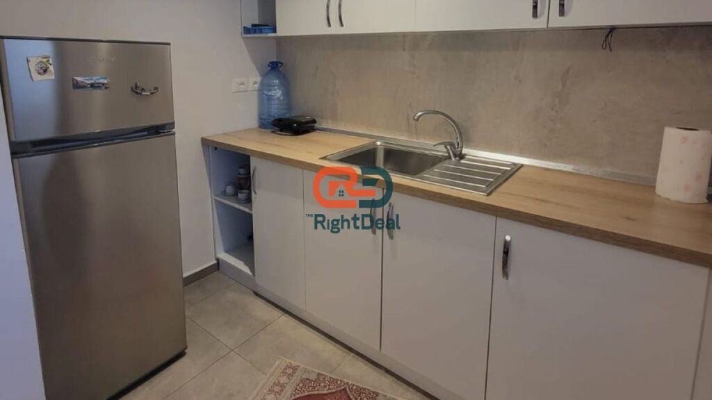Ne Allias, Jepet Me Qira Apartament 1+1, Gati Per Banim !!!