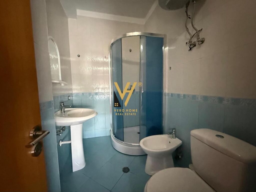 SHITET APARTAMENT 2+1+2+BLK NE DON BOSKO 215.000 EURO