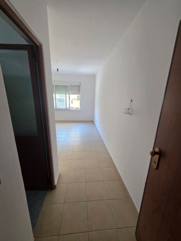 Garsoniere per shitje 39500
