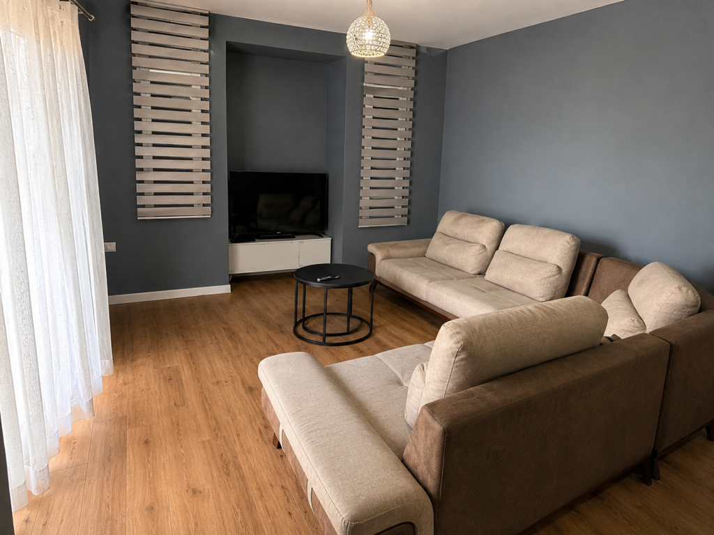 Rent 2+1 + botanical garden parking