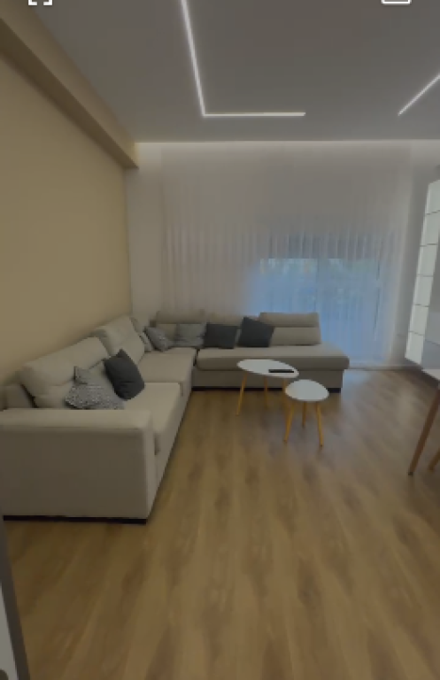 Appartamento 1+1 in Affitto Ali Demi Tirane
