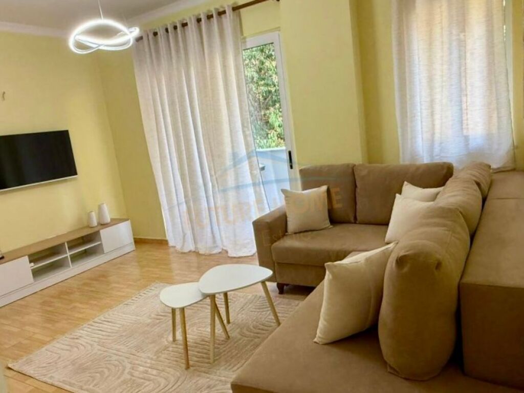 Affitto, Appartamento 2+1, Fresk, Tirana