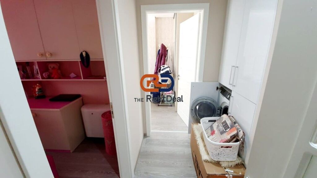 Tek Rruga E Kosovareve, Shitet Super Apartament 2+1+2, Totalisht I Investuar !