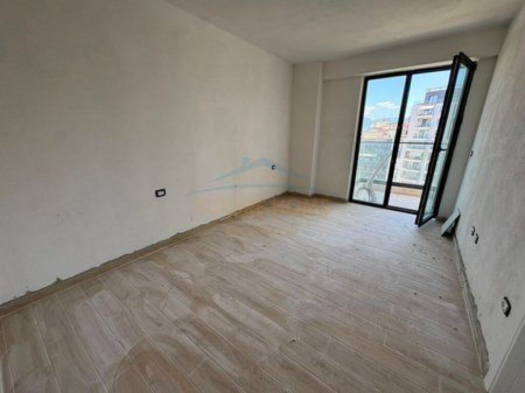 Shitet, Apartament 1+1, Garden Residence Turdiu, Tiranë.