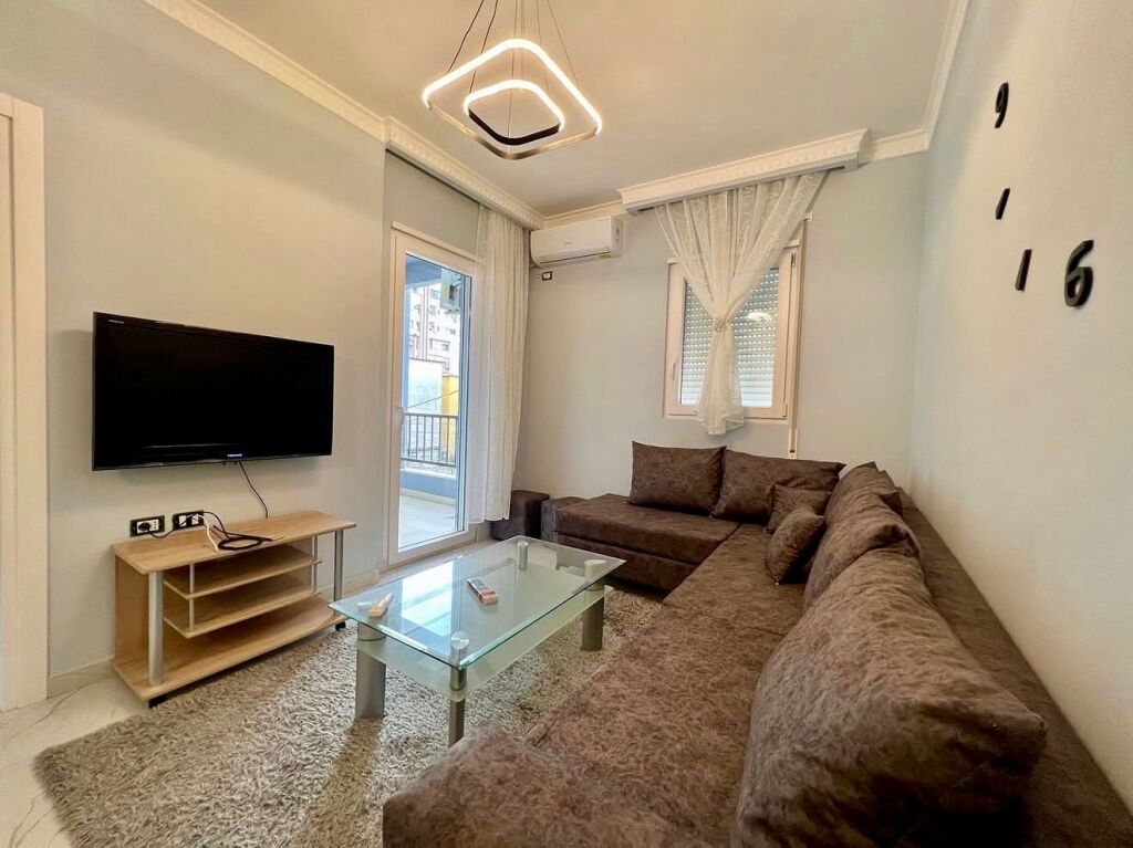 📣 SHITET Apartament 1+1 📍 Rruga “5-Maji” ✨