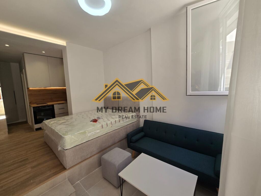 SHITET GARSONIERE TEK SHKEMBI KAVAJES DURRES!