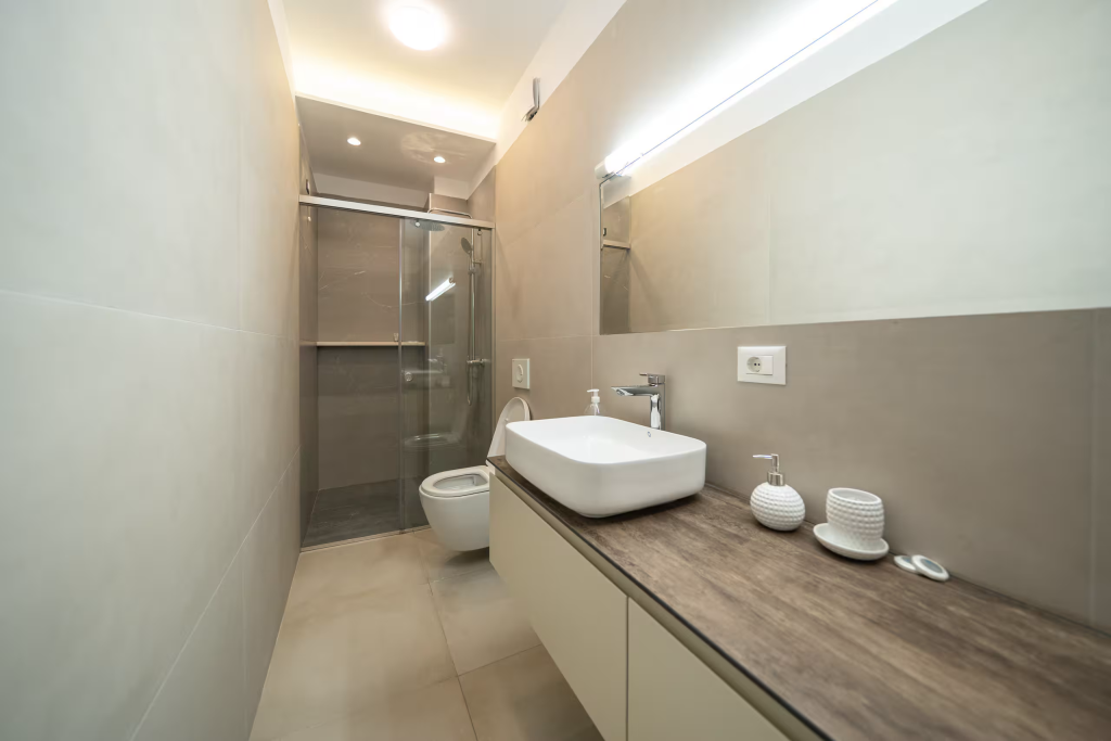 1+1 komuna parisit shitet apartament