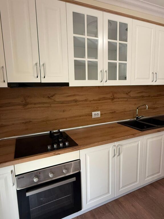 Apartament Modern   3+1 pranë Stadiumit –  Mobilim Cilësor, Pallat i Ri dhe i Mirëadministruar