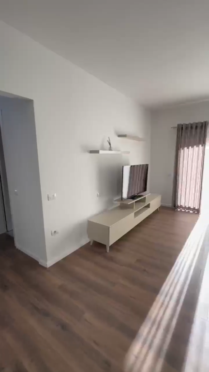 Apartment 2+1+parking space for rent Near the Botanical Garden !