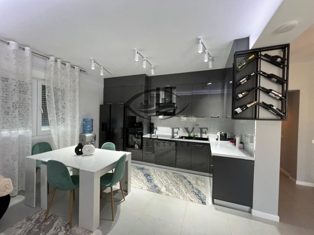 Villa su 2 Piani in Vendita a Xhafzotaj, Durres!